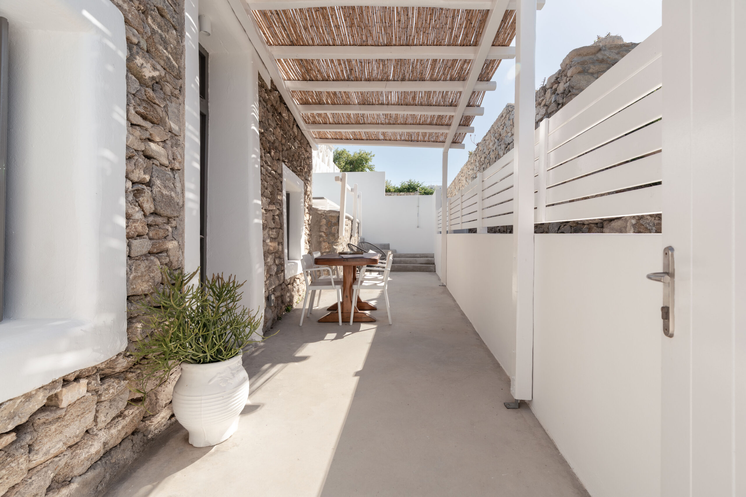 Monocle Homes - CASA BO