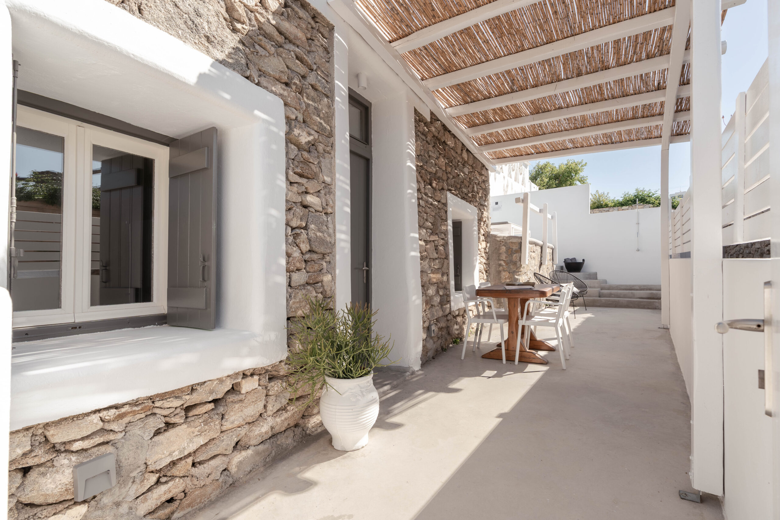 Monocle Homes - CASA BO