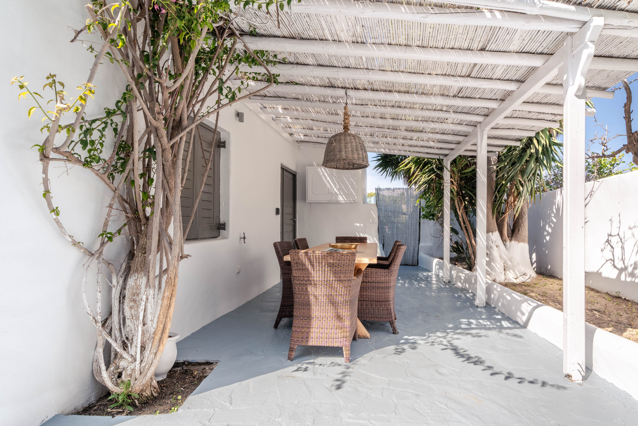 Monocle Homes - CASA BO DOVE