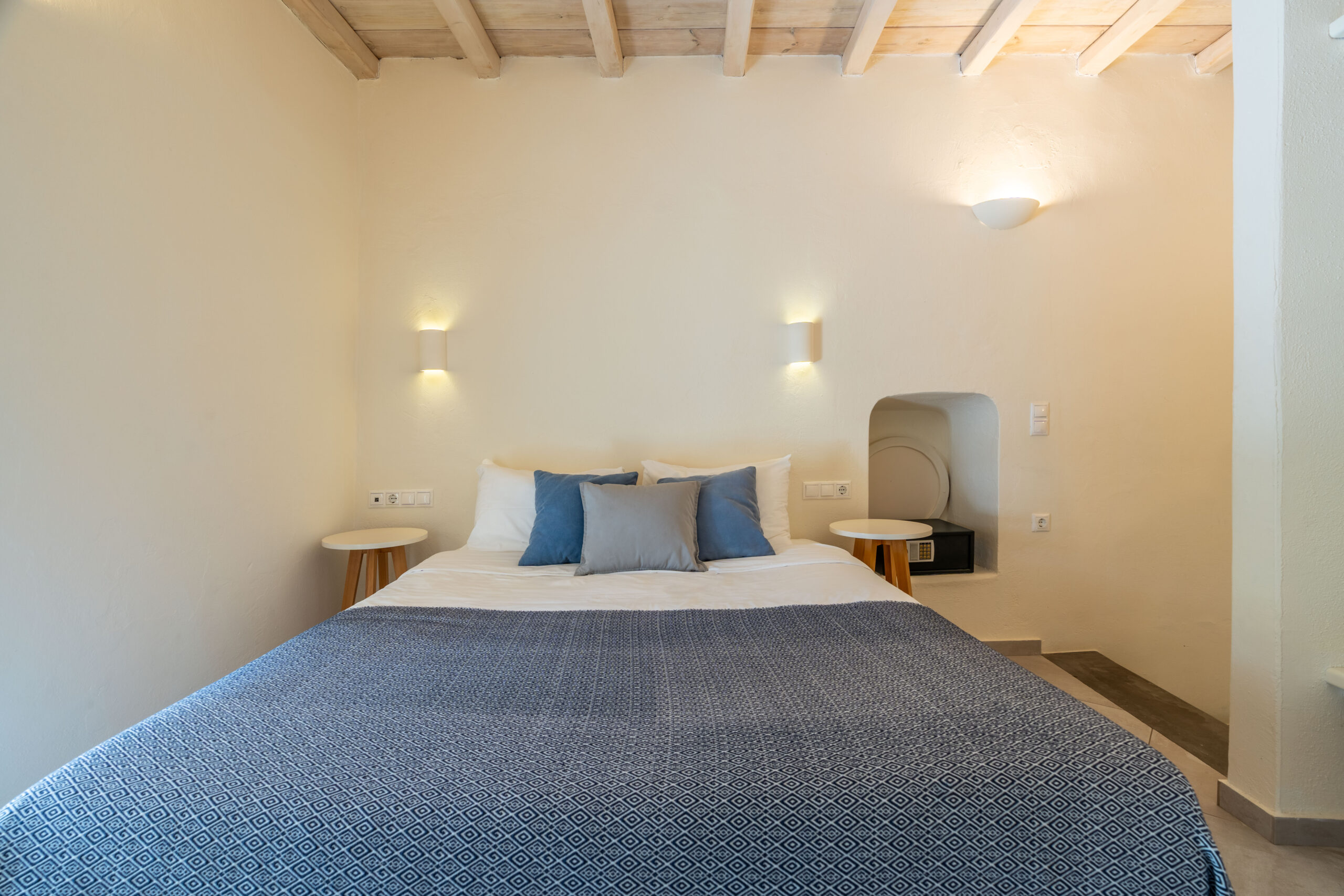 Monocle Homes - CASA BO DOVE