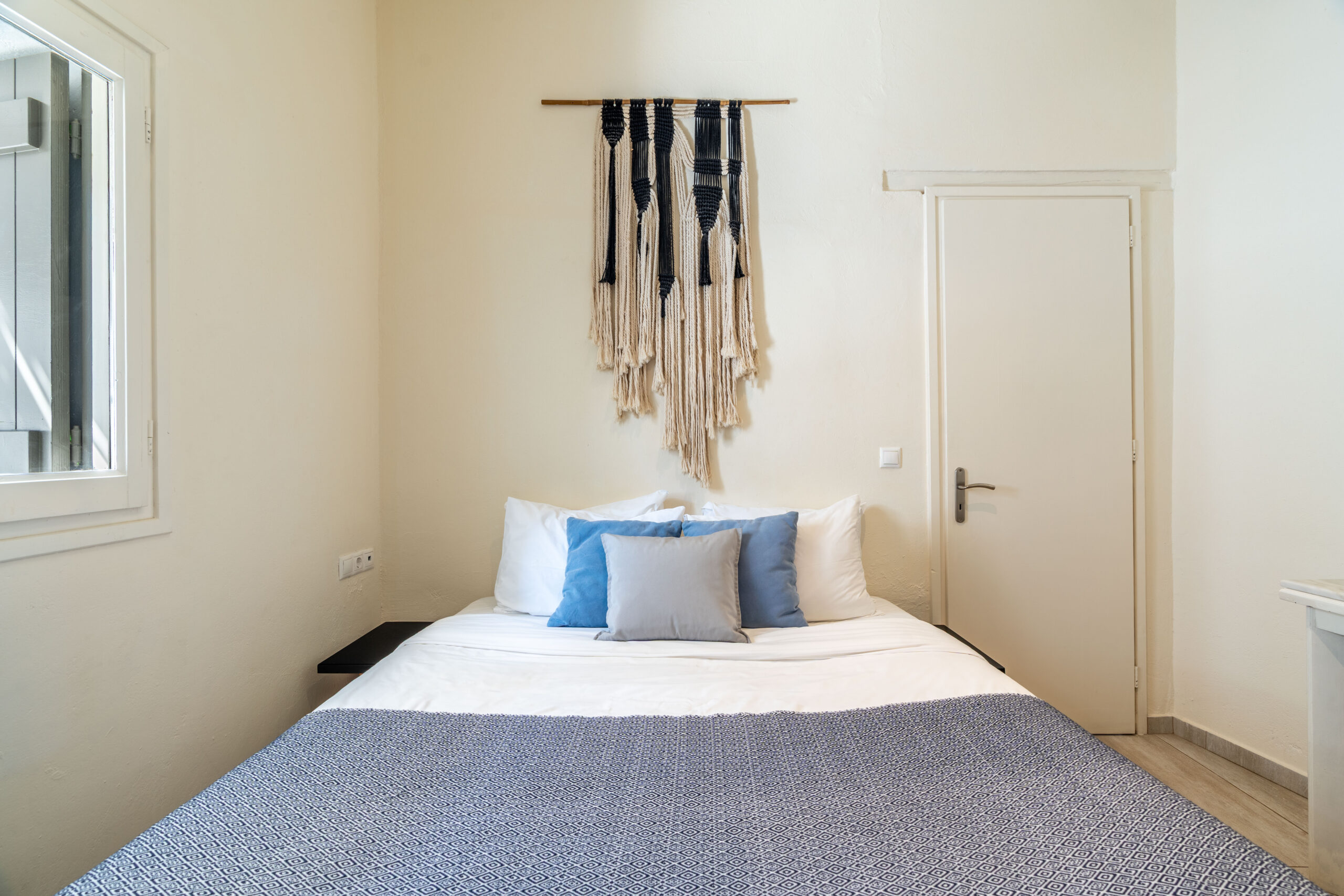 Monocle Homes - CASA BO