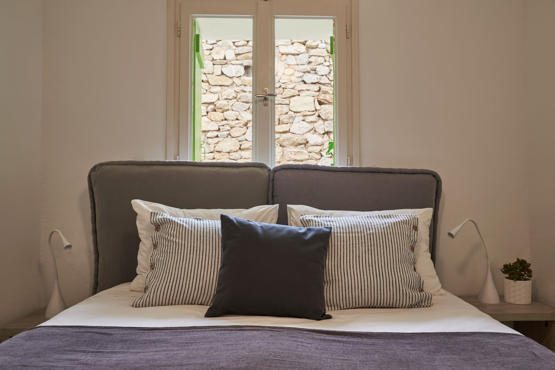 Monocle Homes - CASA BO